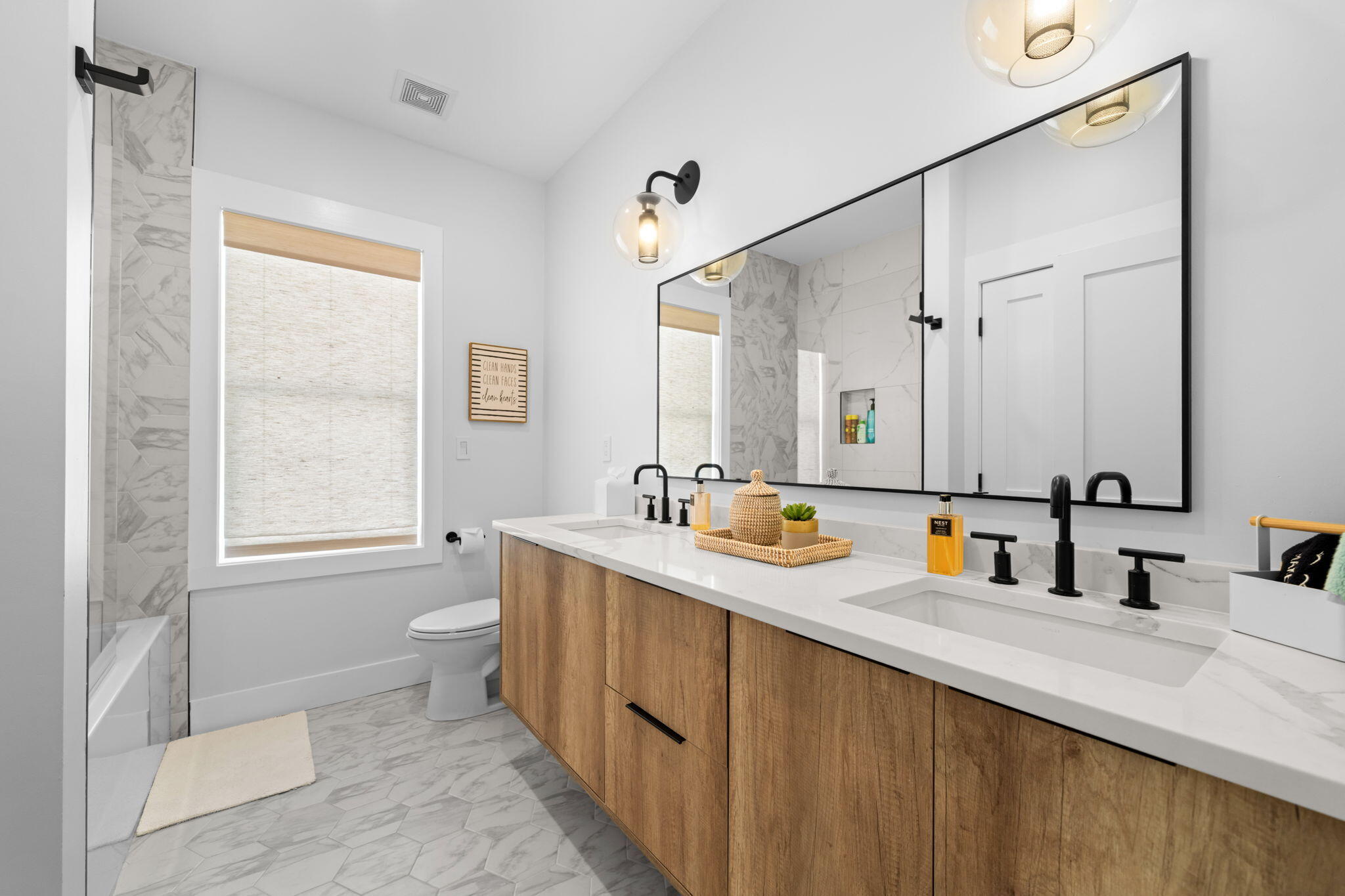 SEAGROVE 3RD ADDN - Residential