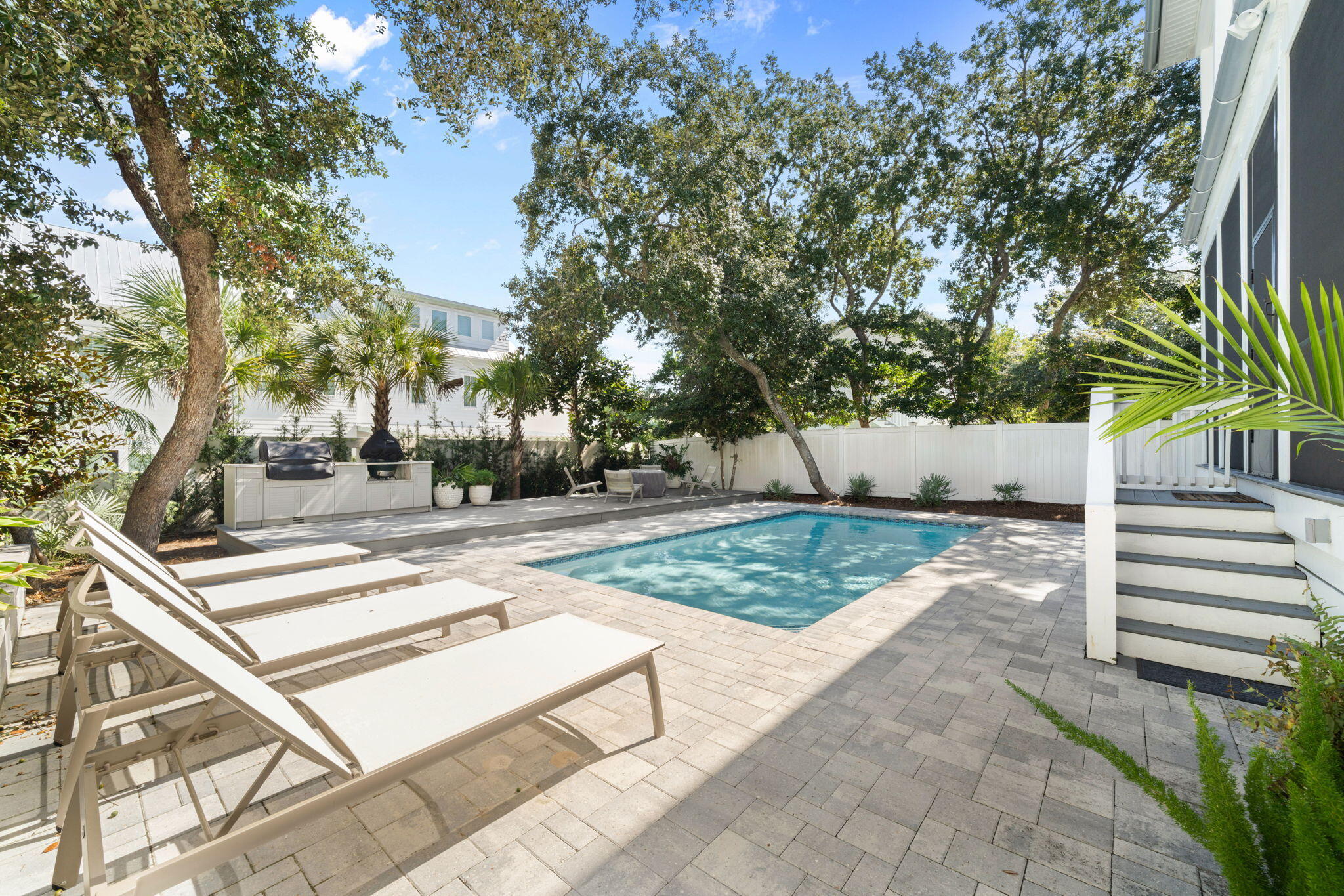 SEAGROVE 3RD ADDN - Residential