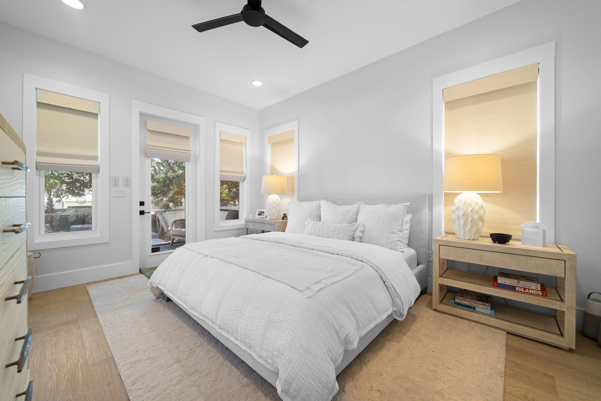 SEAGROVE 3RD ADDN - Residential