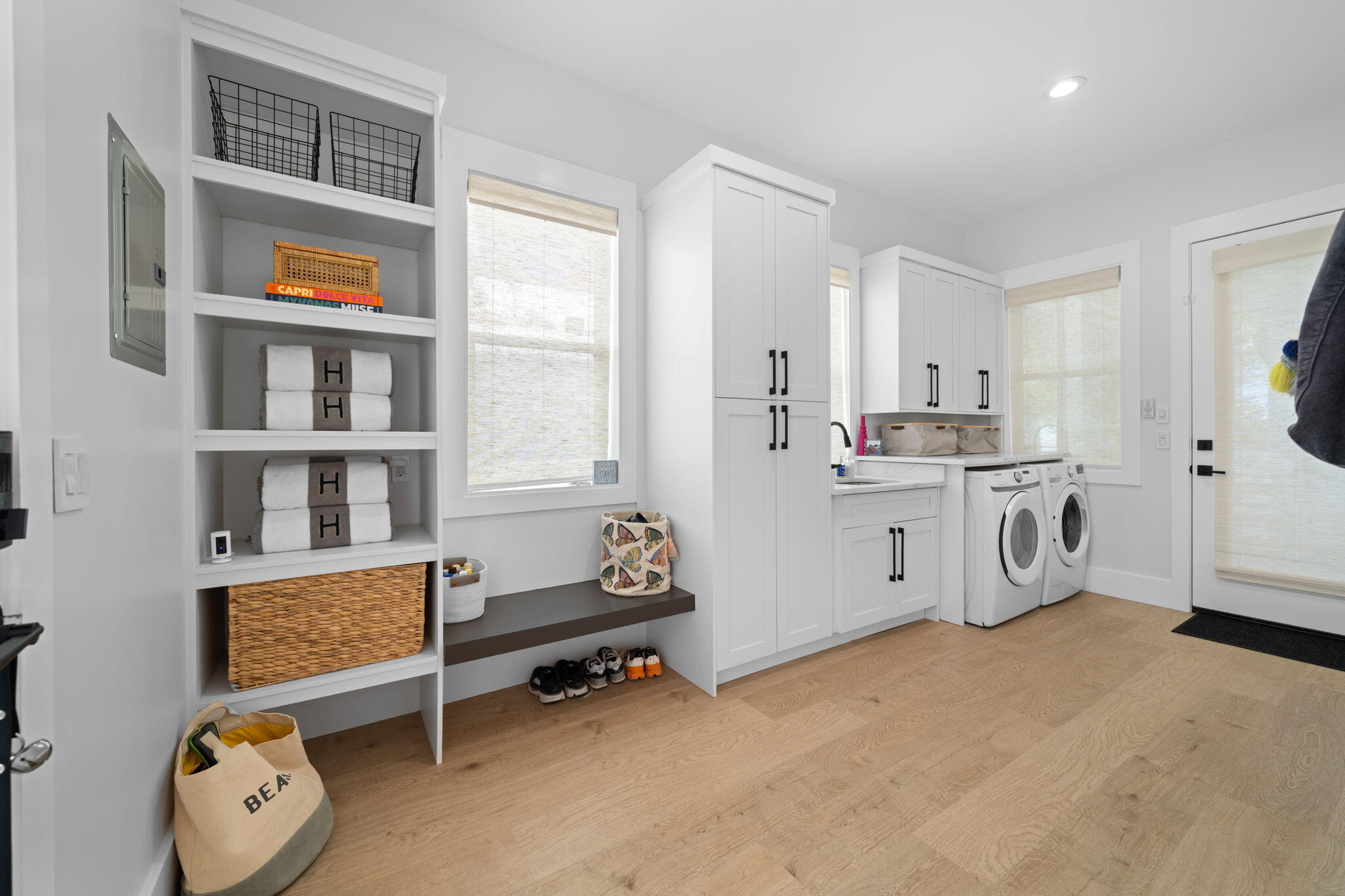 SEAGROVE 3RD ADDN - Residential