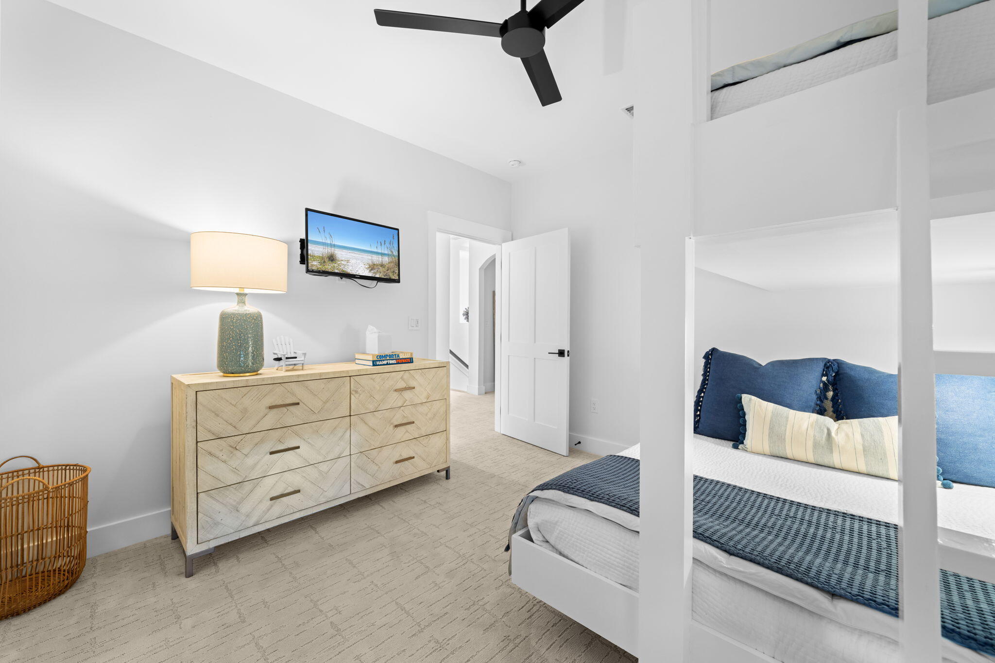 SEAGROVE 3RD ADDN - Residential