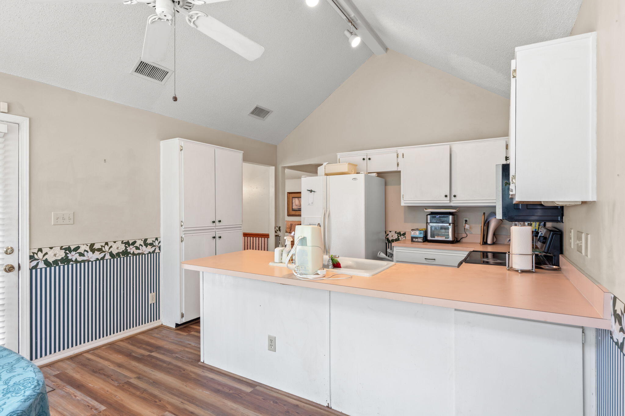 OVERBROOK 2ND ADDN - Residential
