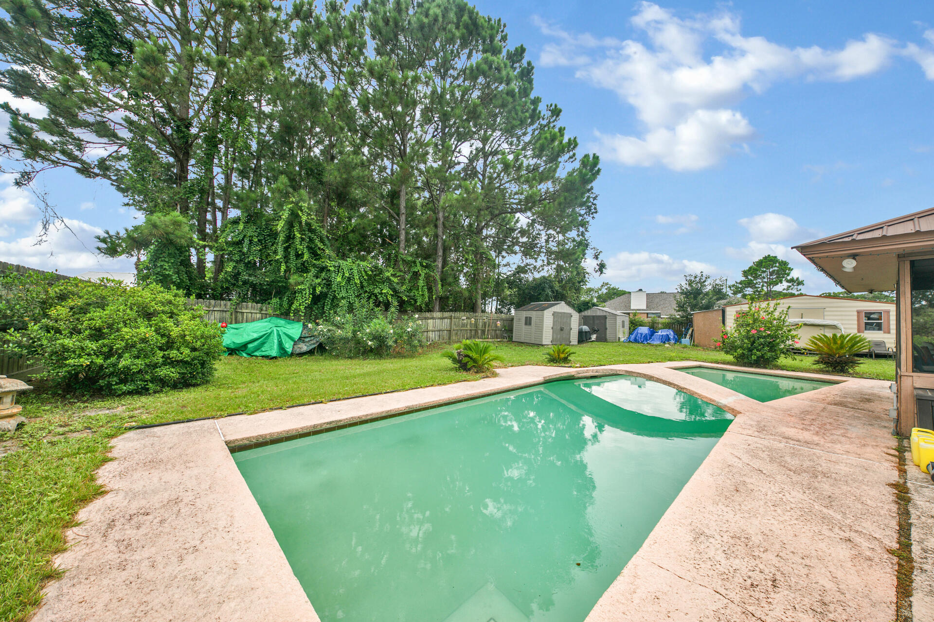 HOLIDAY SHORES ESTATES 3RD ADDN - Residential