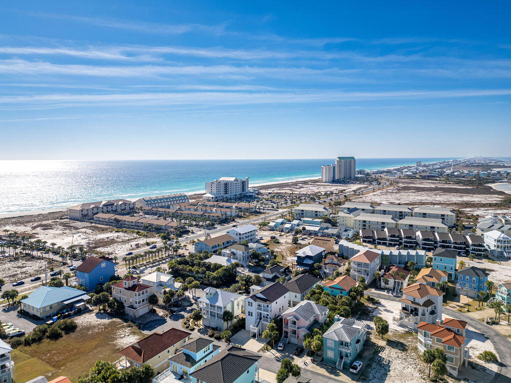 VILLAGE AT NAVARRE - Residential