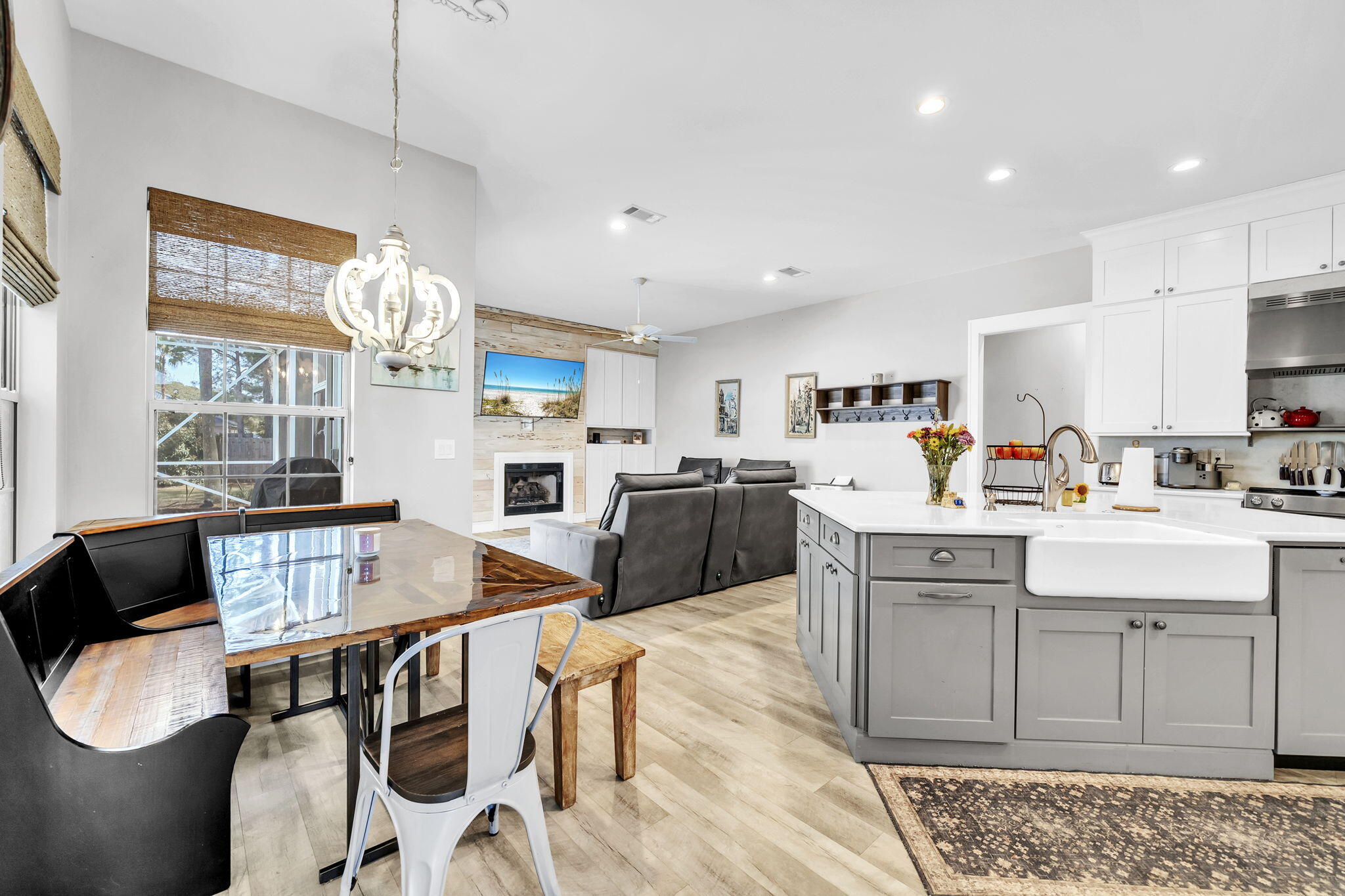 EMERALD BAY WEST - Residential