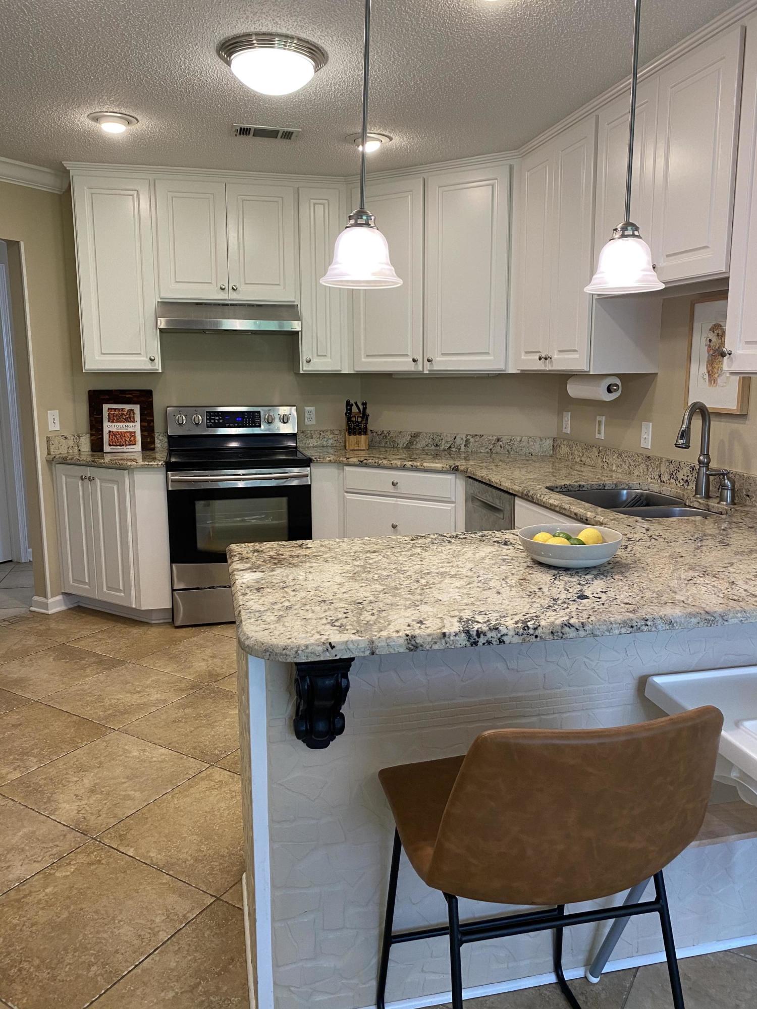 FAIRWAY LAKES PH 2 - Residential