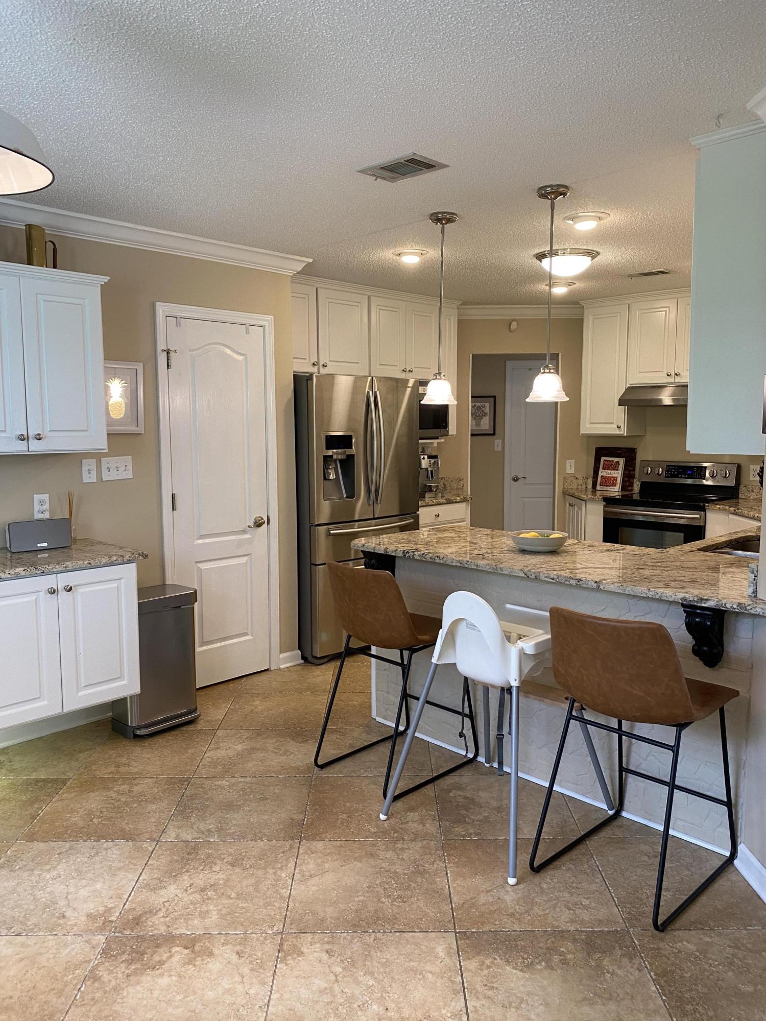 FAIRWAY LAKES PH 2 - Residential