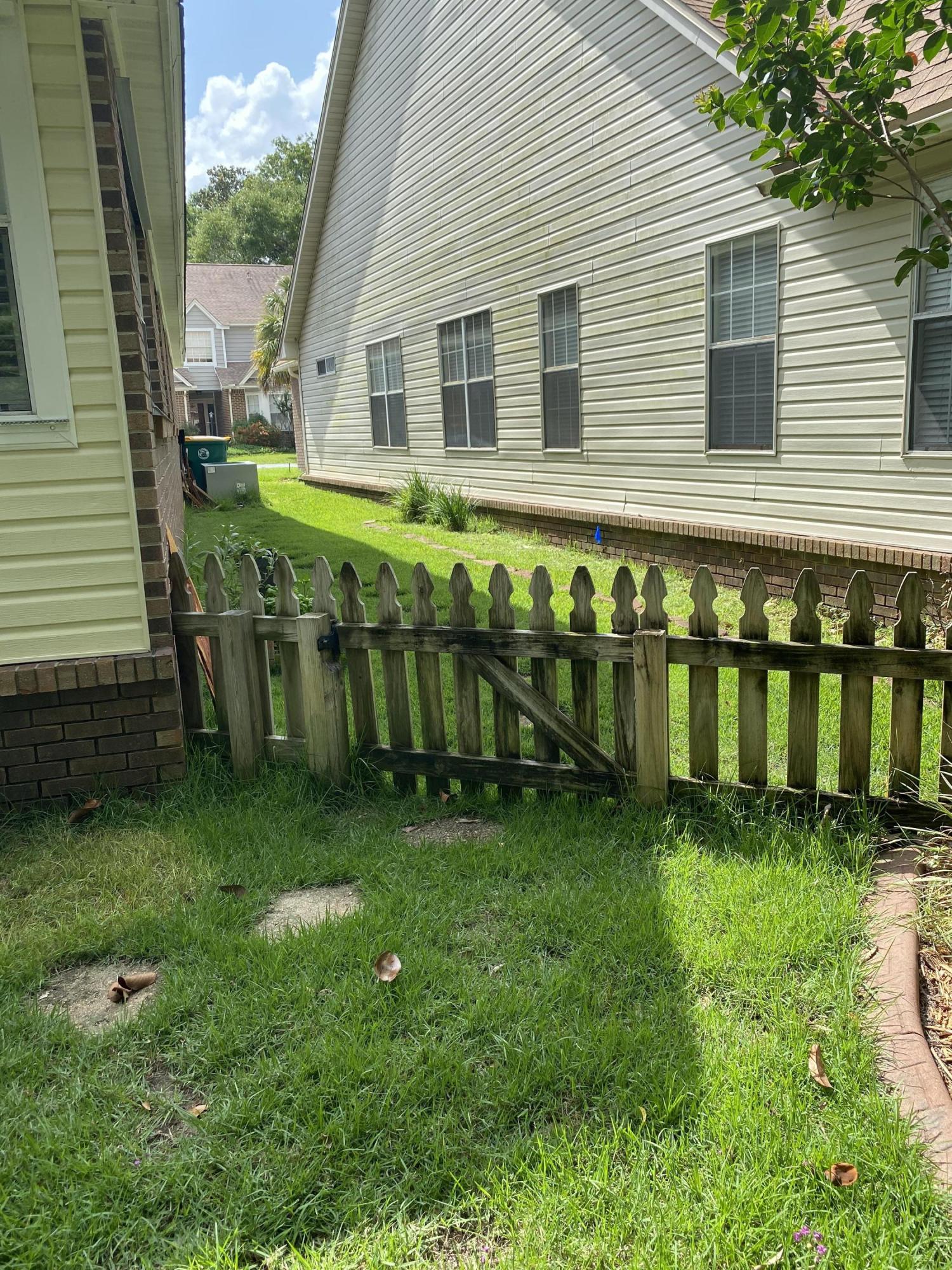 FAIRWAY LAKES PH 2 - Residential