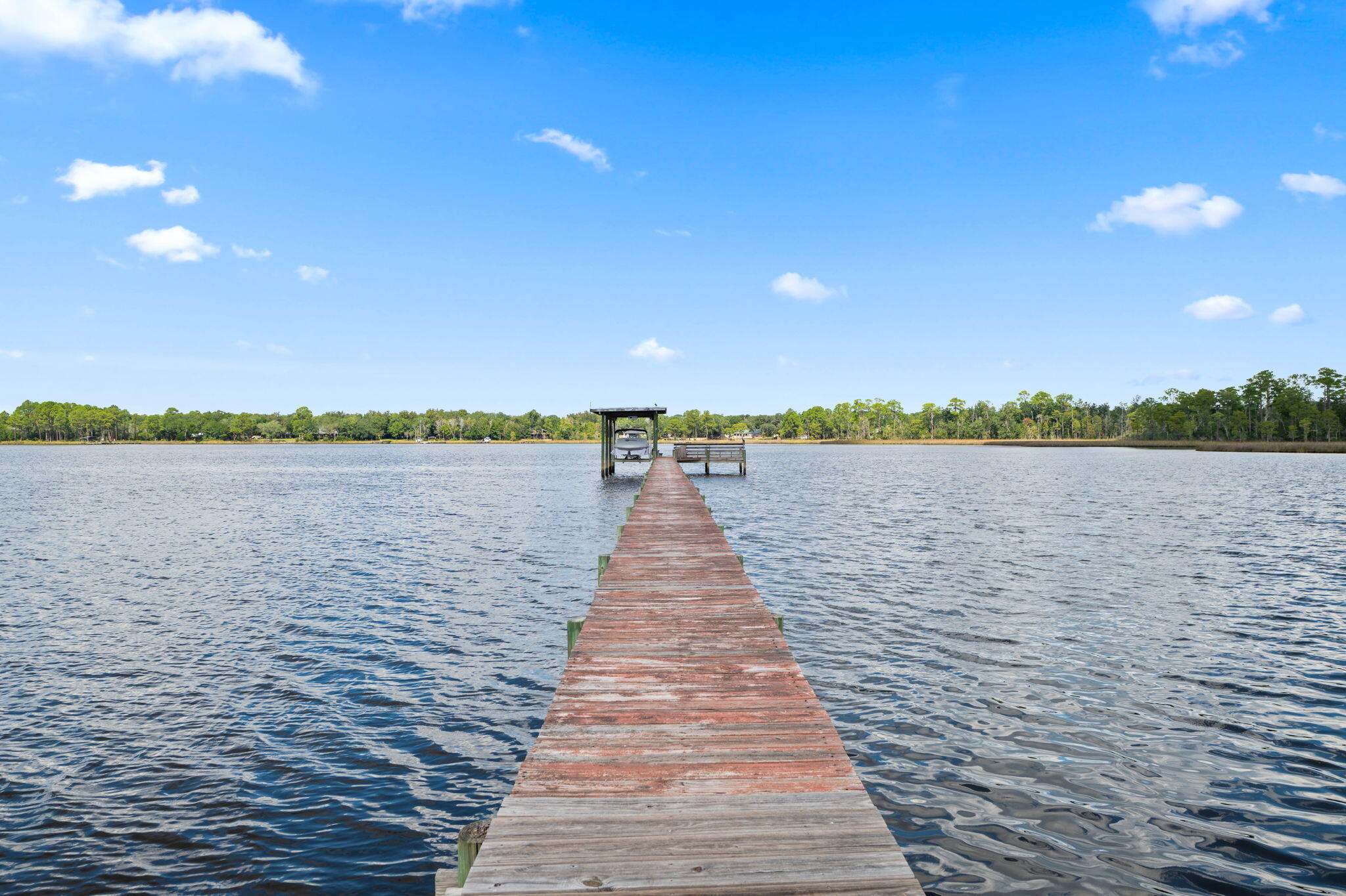 COUNTRY BREEZE EAST - Residential
