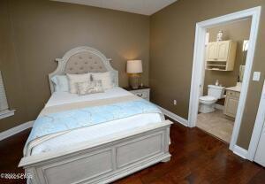 EMERALD BAY PH 1A - Residential Lease