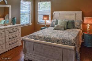 EMERALD BAY PH 1A - Residential Lease