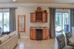 EMERALD BAY PH 1A - Residential Lease