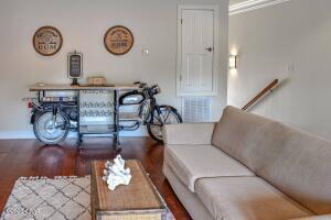 EMERALD BAY PH 1A - Residential Lease