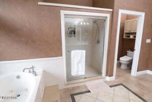 EMERALD BAY PH 1A - Residential Lease