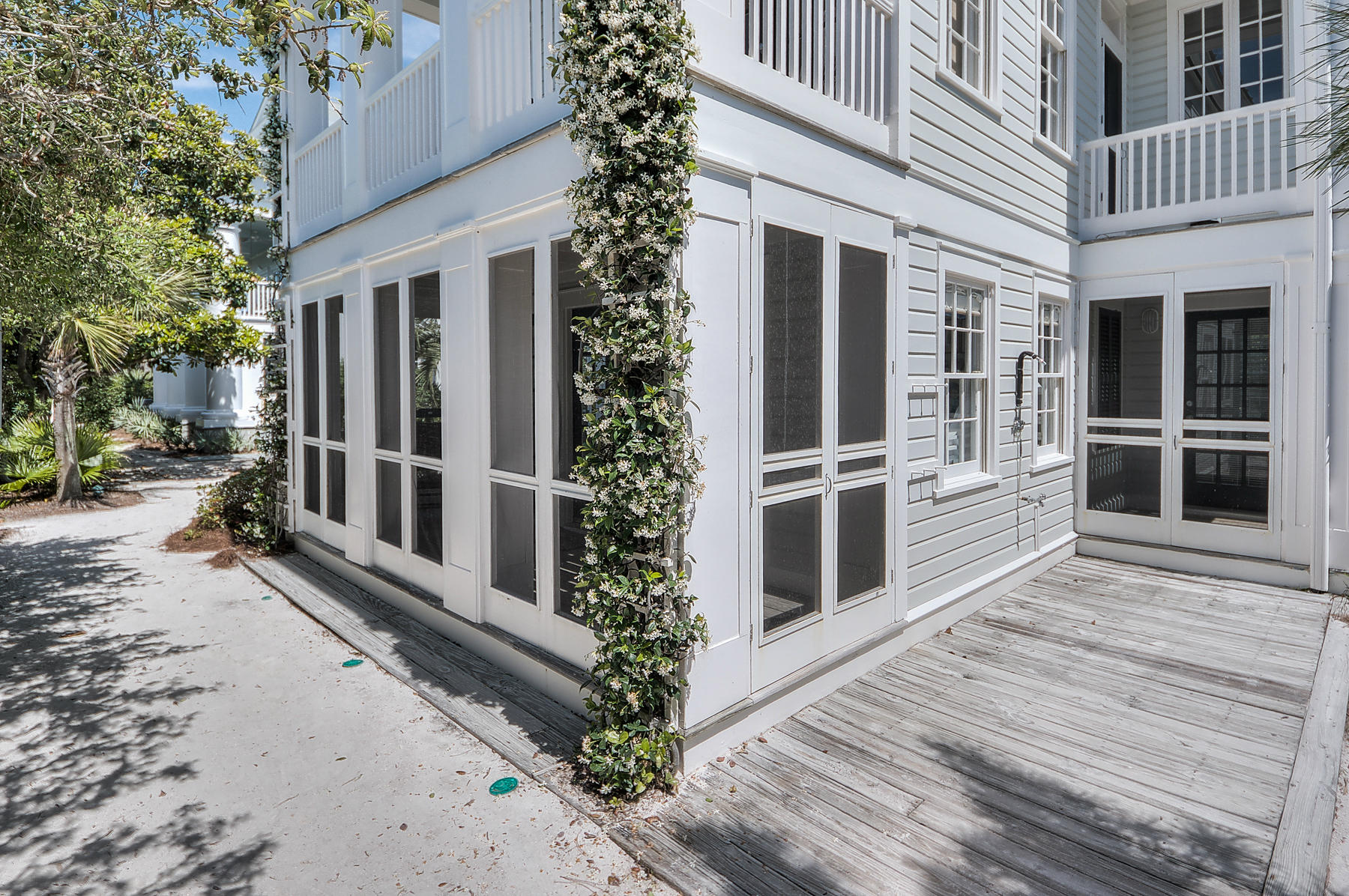 SEASIDE 01 - Residential