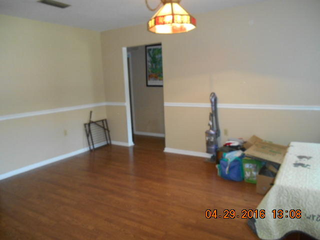 PORT DIXIE - Residential Lease