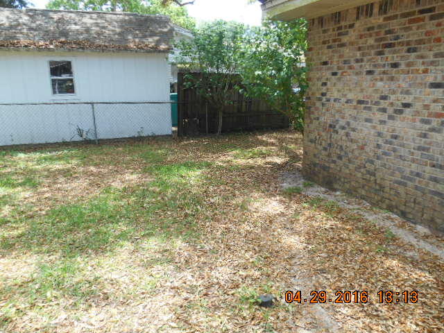 PORT DIXIE - Residential Lease