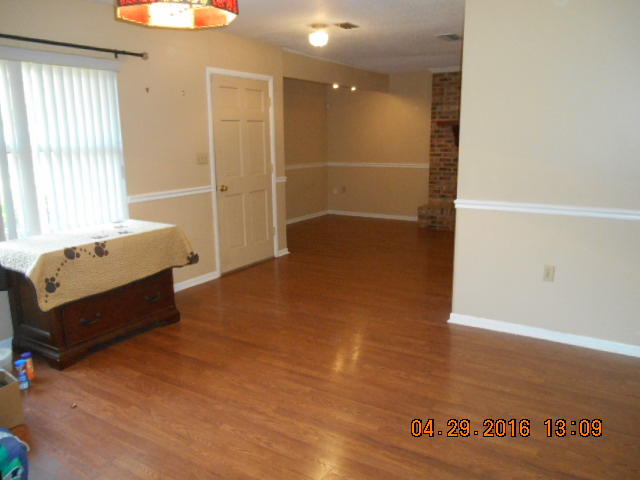 PORT DIXIE - Residential Lease