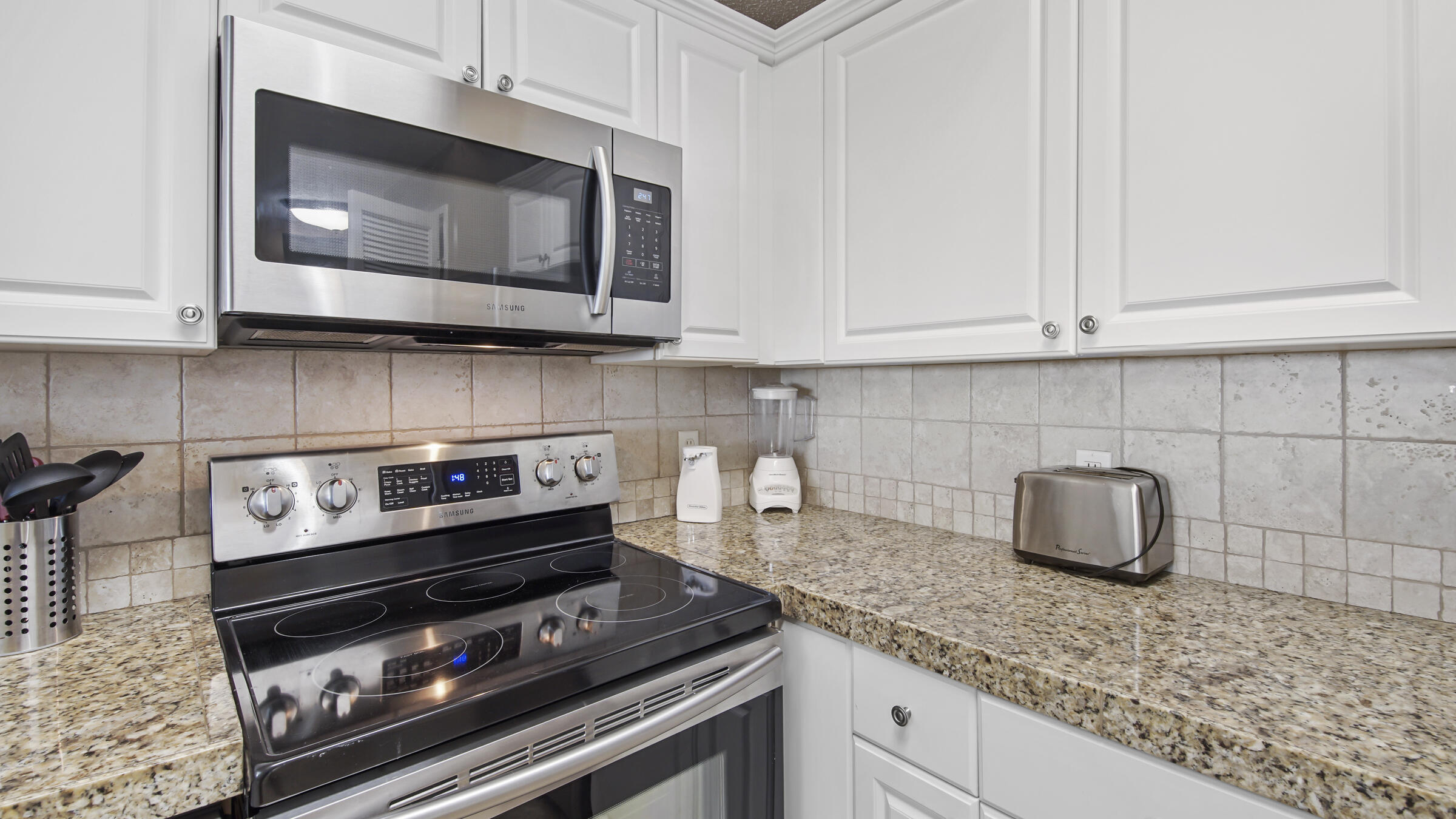 SUMMIT AT TOPS'L (THE) - Residential