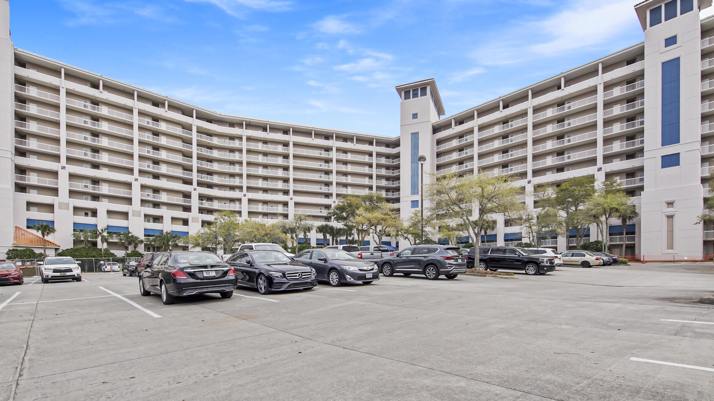 SUMMIT AT TOPS'L (THE) - Residential