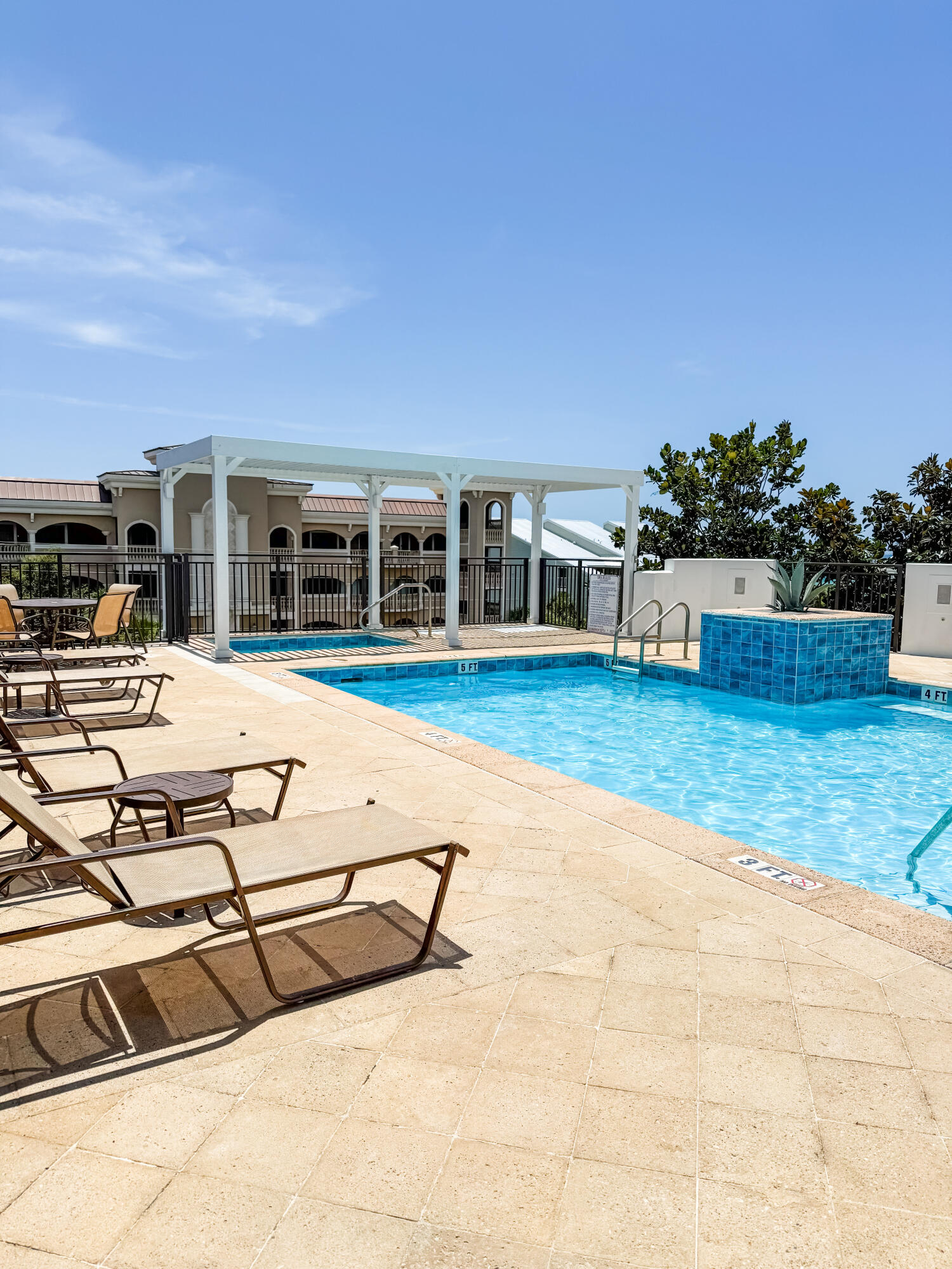 Beautiful 2nd floor condominium located just on the north side of 30A, just west of Alys Beach. Stunning rooftop deck offers a heated Gulf-view pool, spa, and grilling stations. A fitness center with steam and dry saunas, and an owner's lounge, complete with a meeting room round out the amenities at Waterhouse.