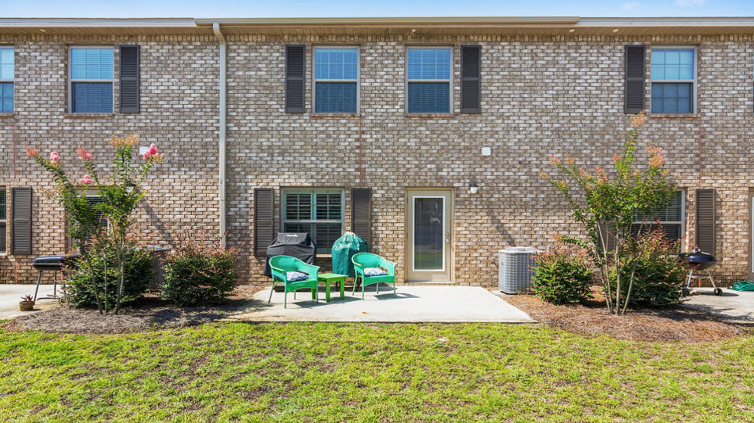 RESERVE POINTE - Residential