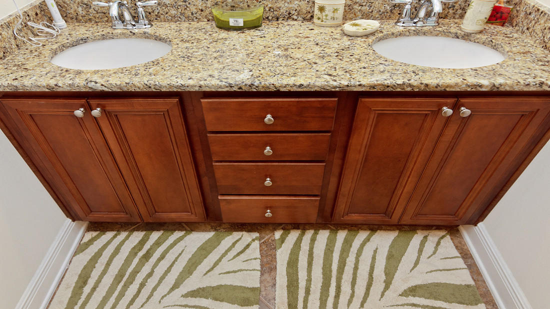 RESERVE POINTE - Residential