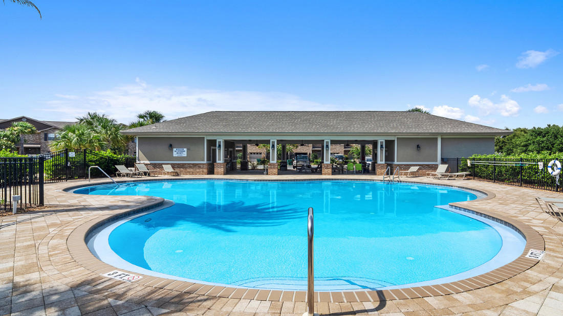 RESERVE POINTE - Residential