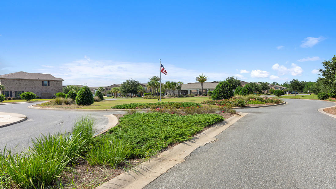 RESERVE POINTE - Residential