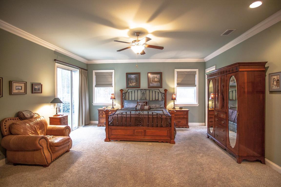 PLEASANT ACRES UNREC - Residential