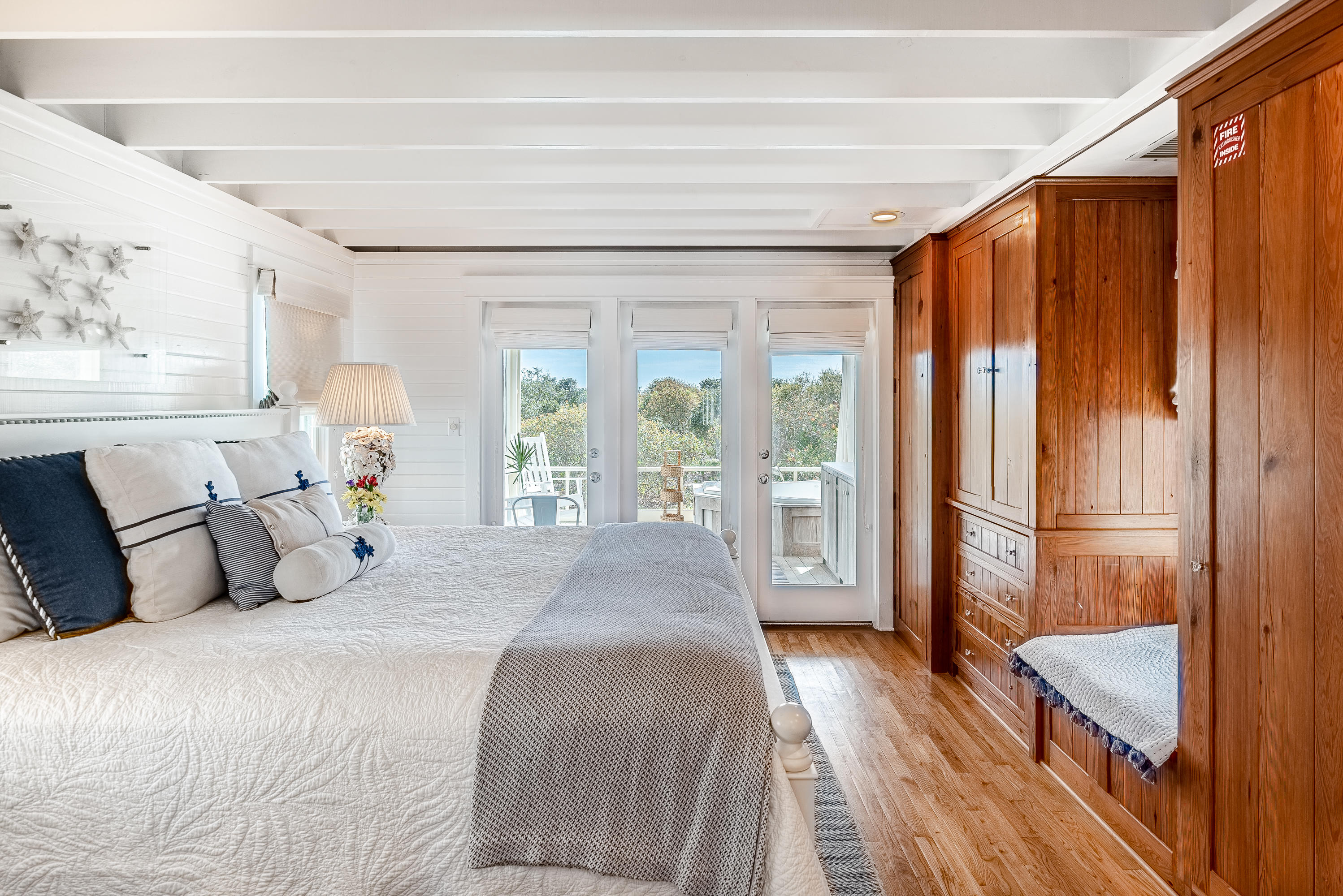 SEASIDE 17 - Residential