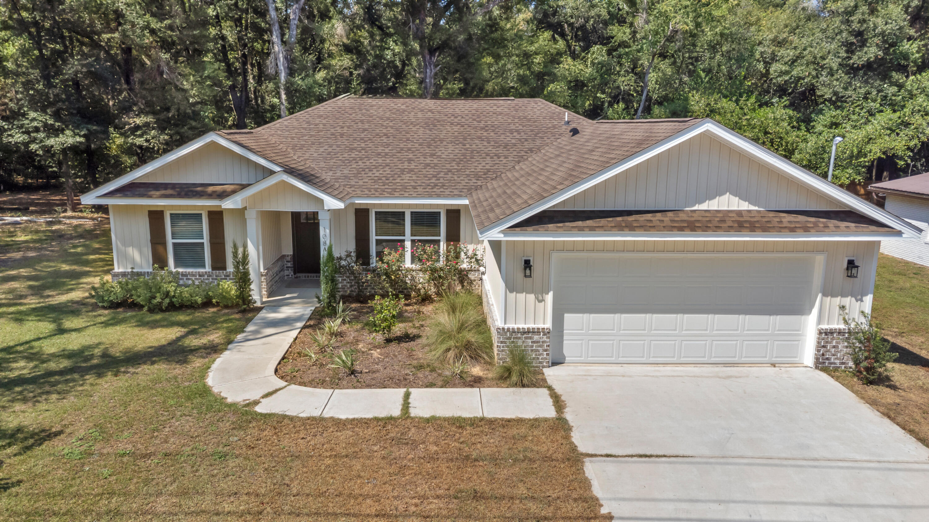 MORRIS ADDN TO CRESTVIEW - Residential