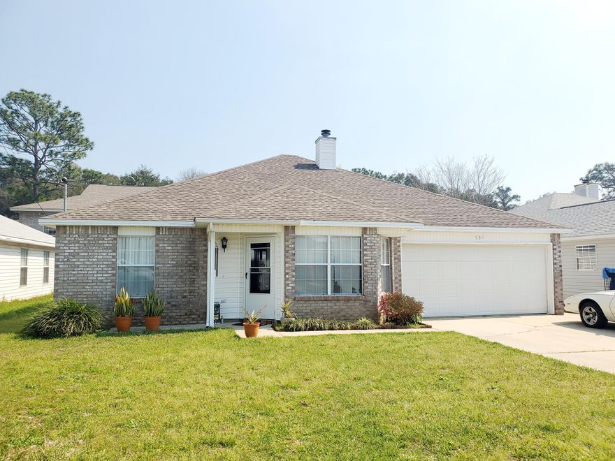 Beautiful home with bay window, tray ceilings & cozy fireplace in living room. Excellent condition and large sparkling white kitchen with breakfast bar, dining room & arched doorway leading to the 2nd family room/ man cave. Master suite features double vanity, walk-in closet and private bath. Back yard features a patio perfect to BBQ with privacy fence surrounding. Auto Garage Opener w/ remote & Pulldown stairs for extra storage. Convenient location! Close to Hurlburt and Eglin Air Force Bases, local shopping and beaches! Contact listing agent today to schedule your showing!