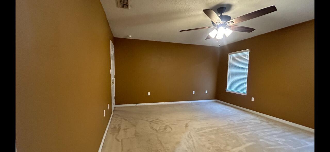 REDSTONE ESTATES - Residential Lease