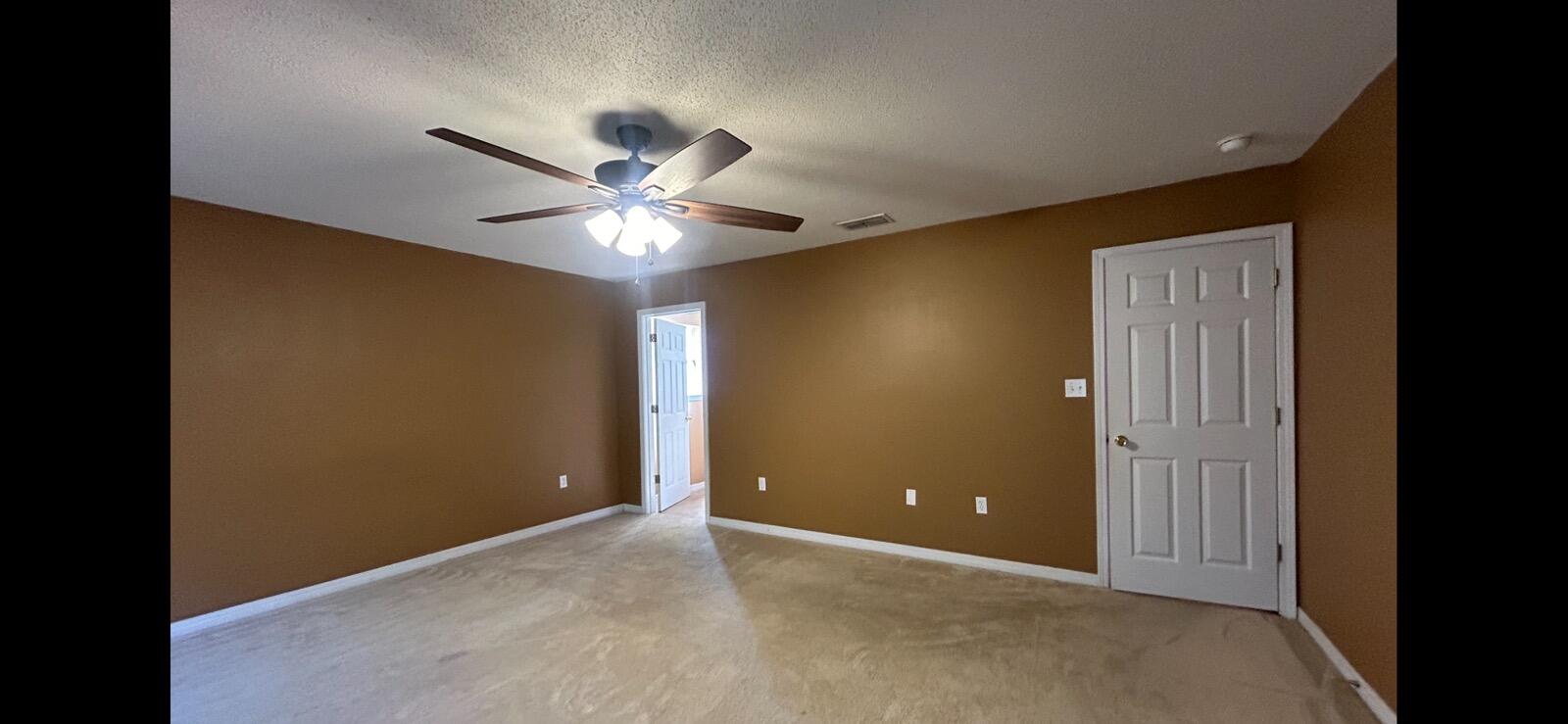 REDSTONE ESTATES - Residential Lease