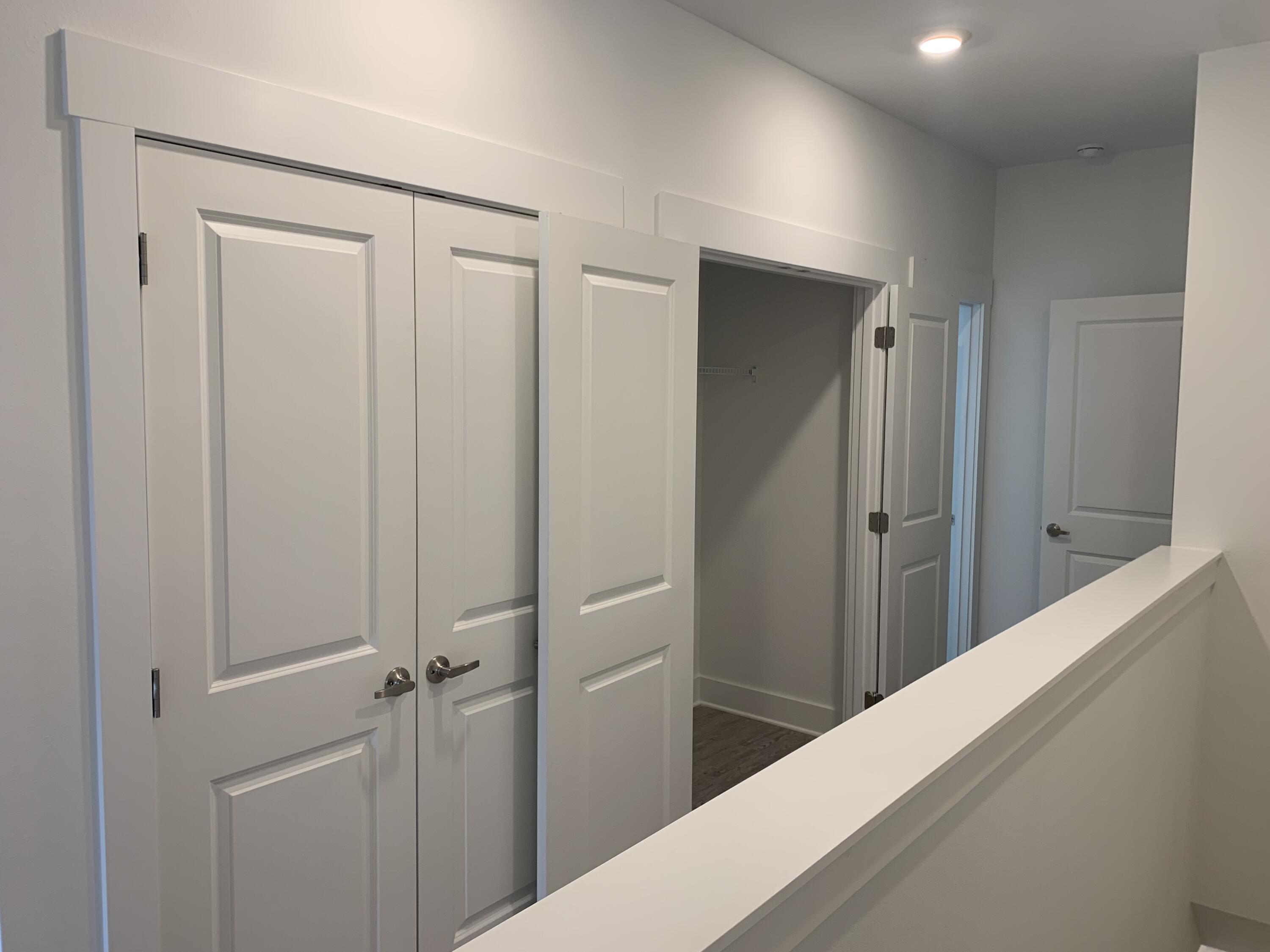 VERANDAS AT FREEPORT - Residential Lease