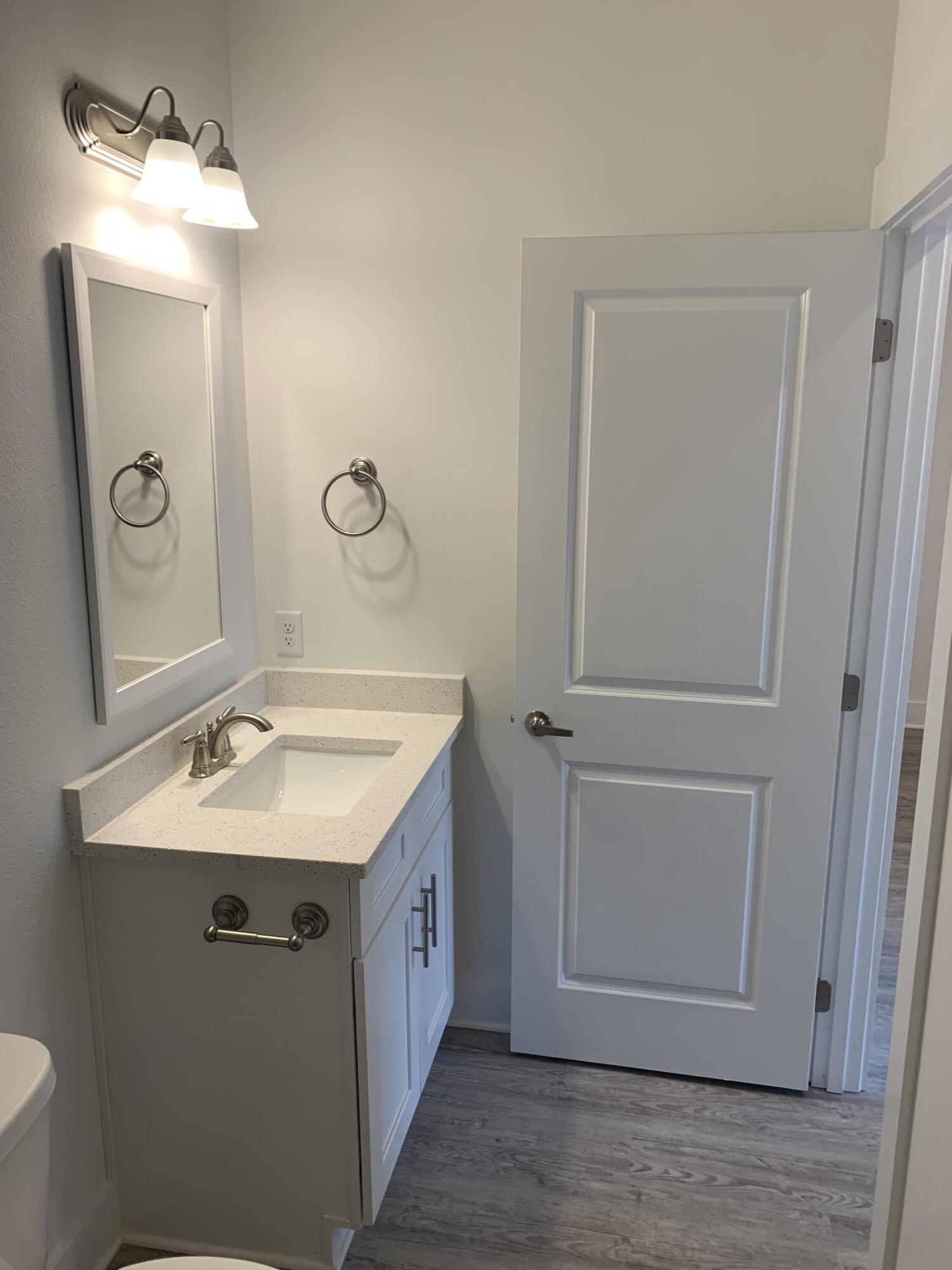 VERANDAS AT FREEPORT - Residential Lease