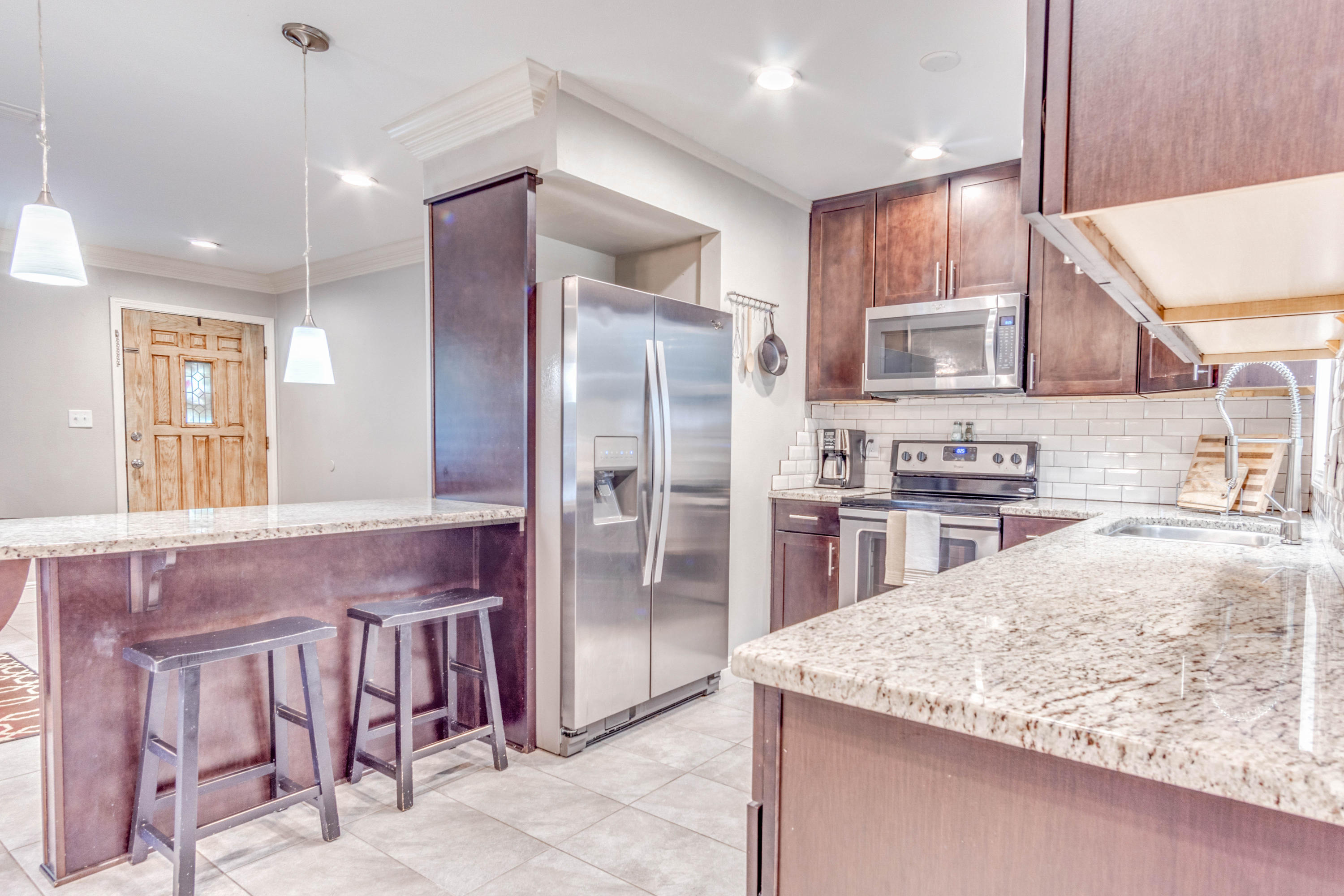 PINECREST HILLS - Residential