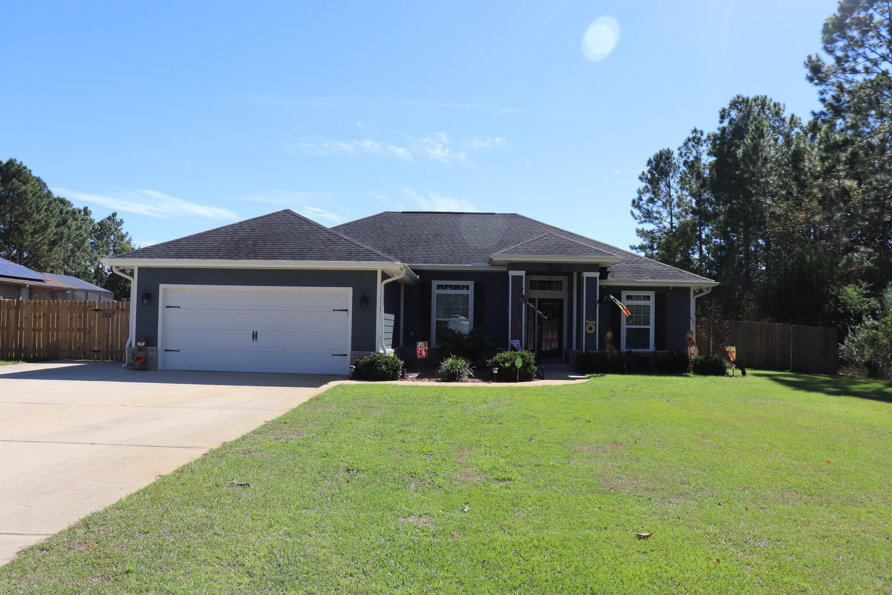 HOLLEY BY THE SEA - Residential