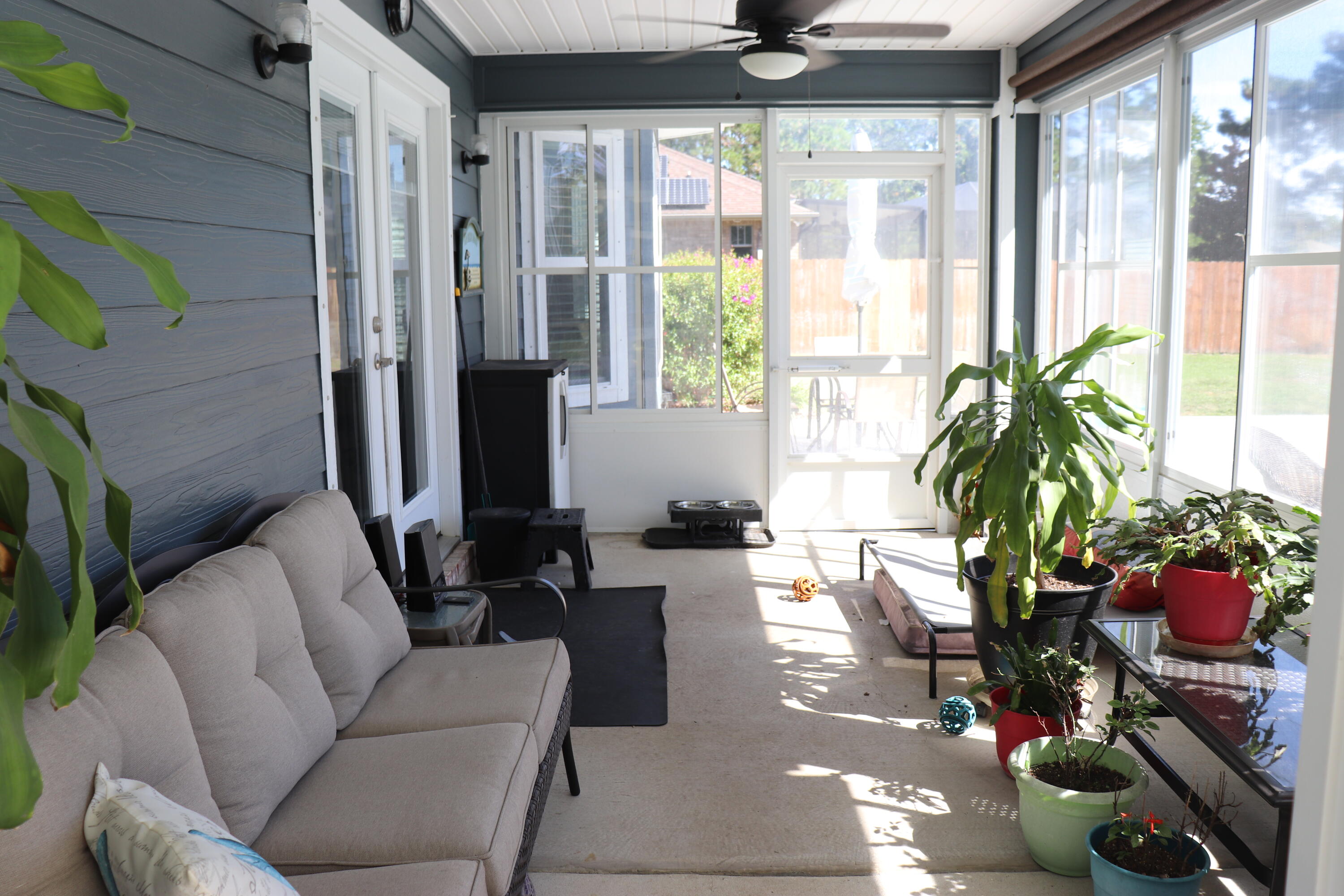 HOLLEY BY THE SEA - Residential