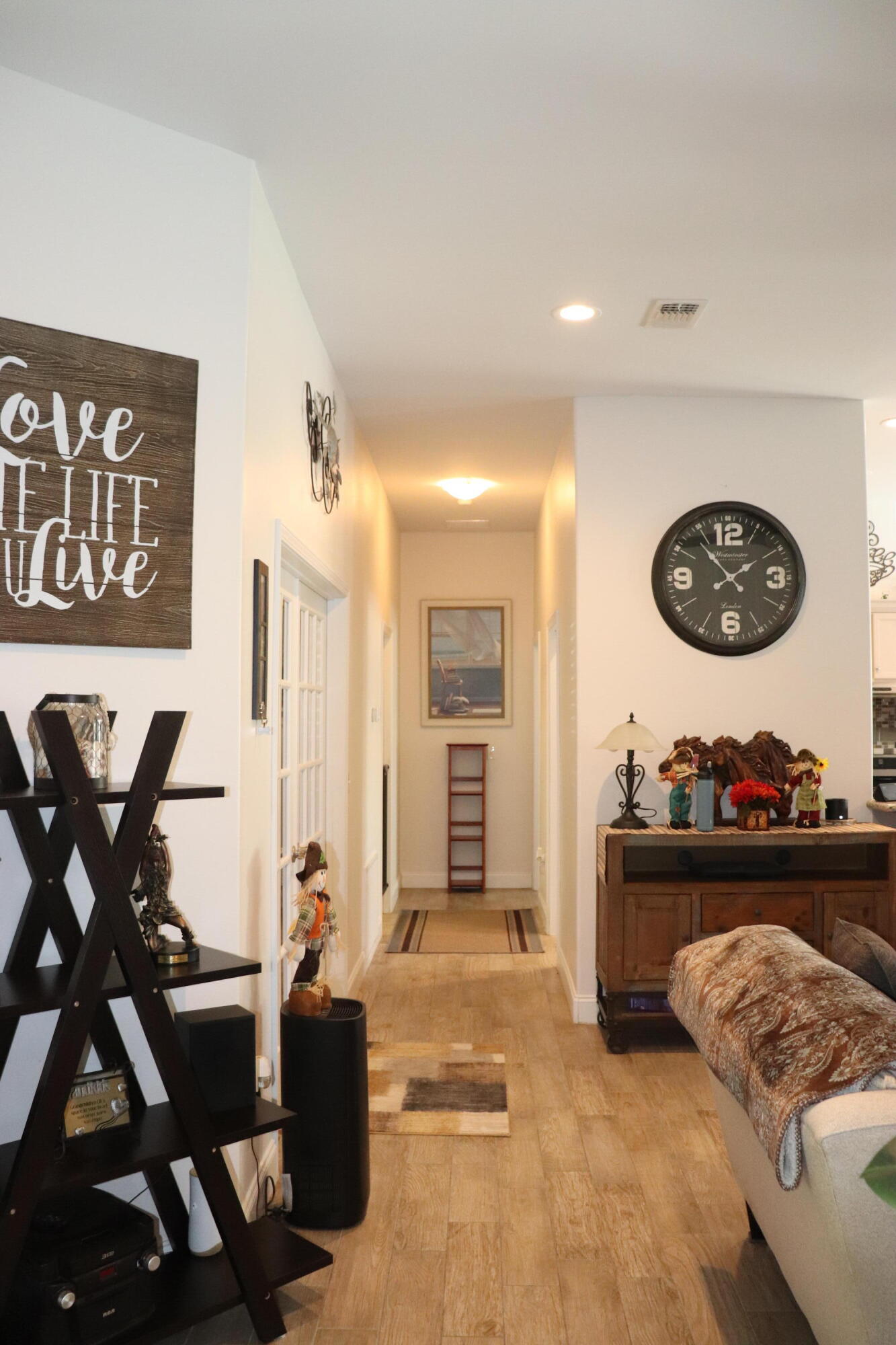 HOLLEY BY THE SEA - Residential
