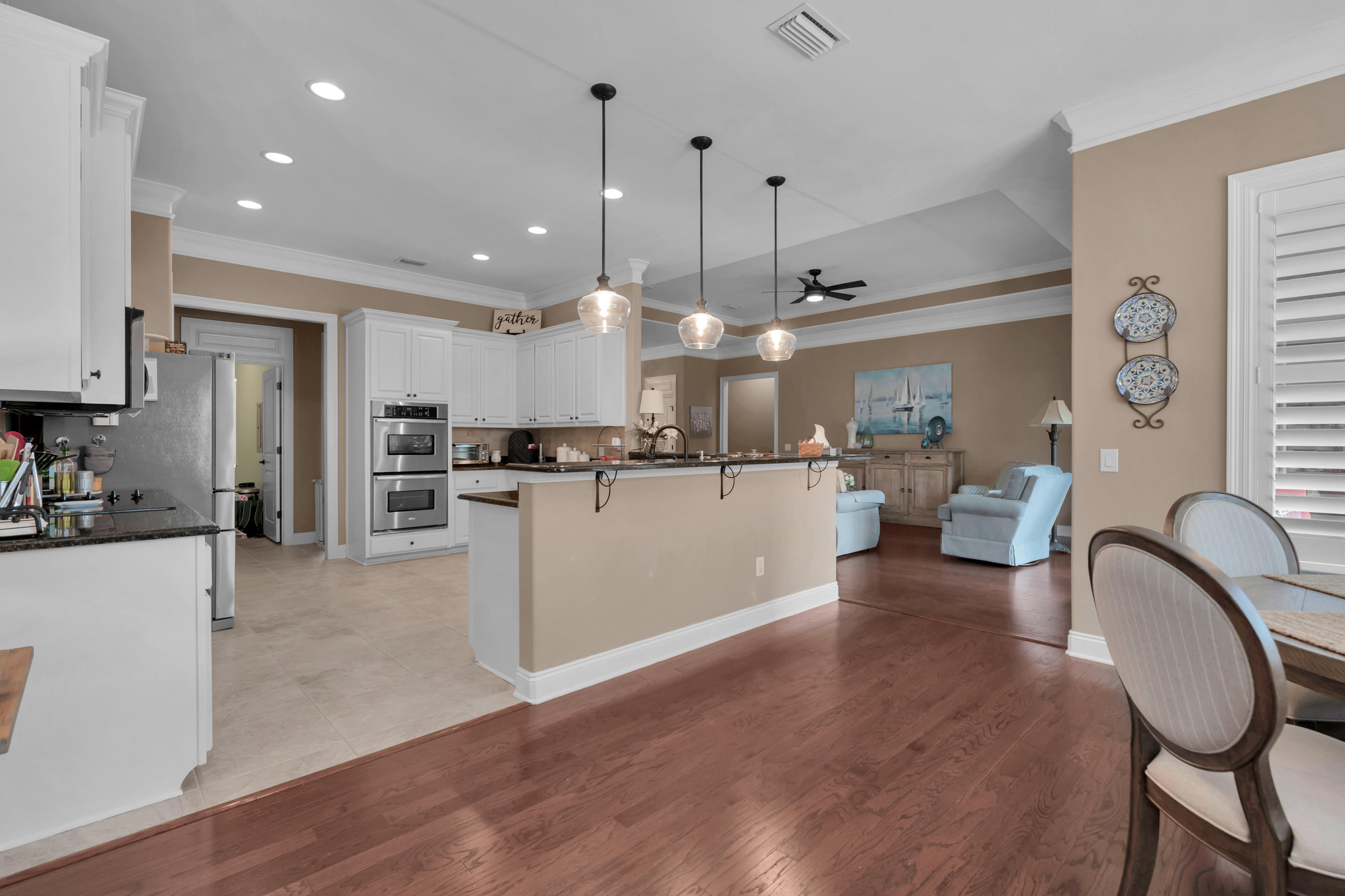 WOODLAWN HEIGHTS - Residential