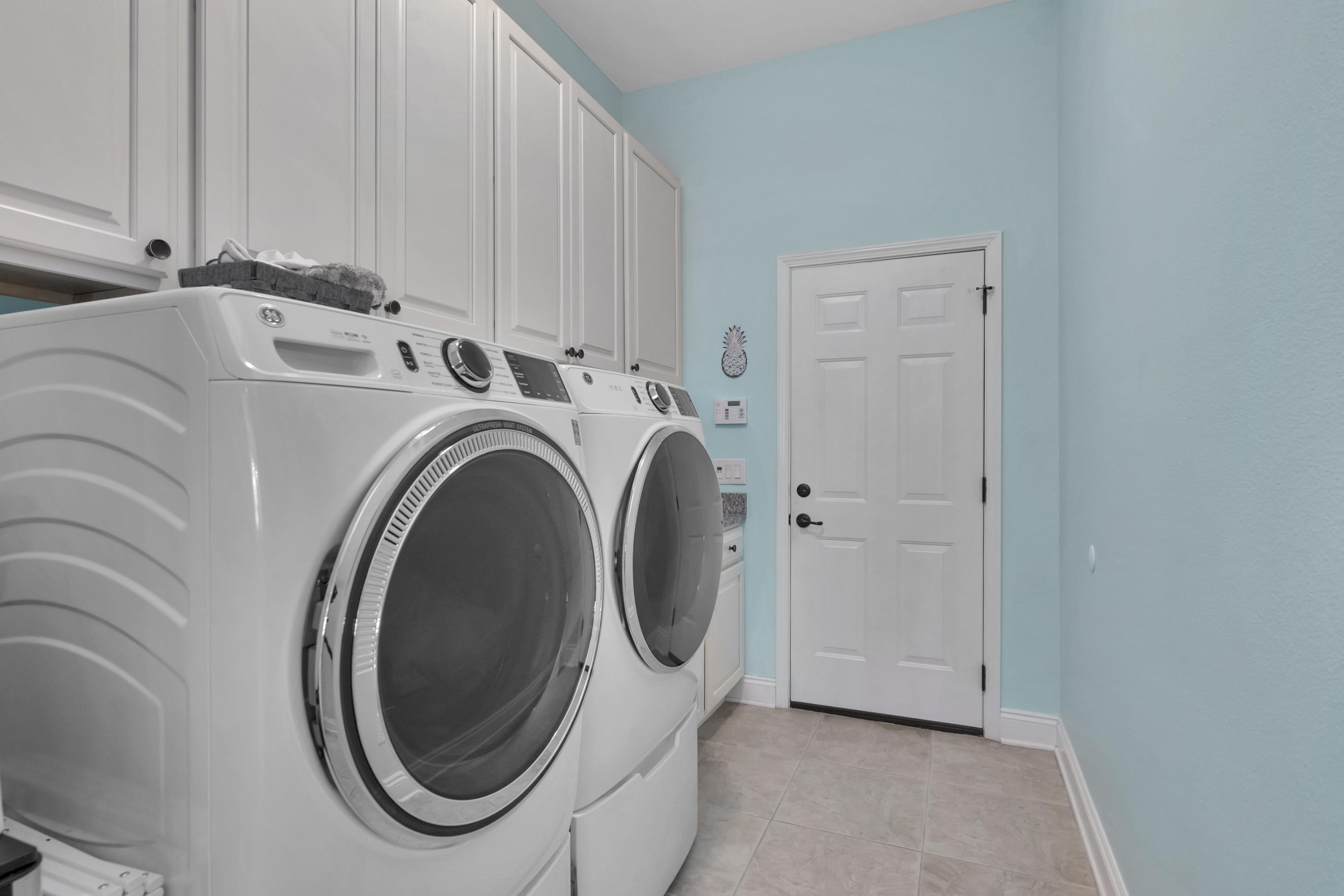 WOODLAWN HEIGHTS - Residential