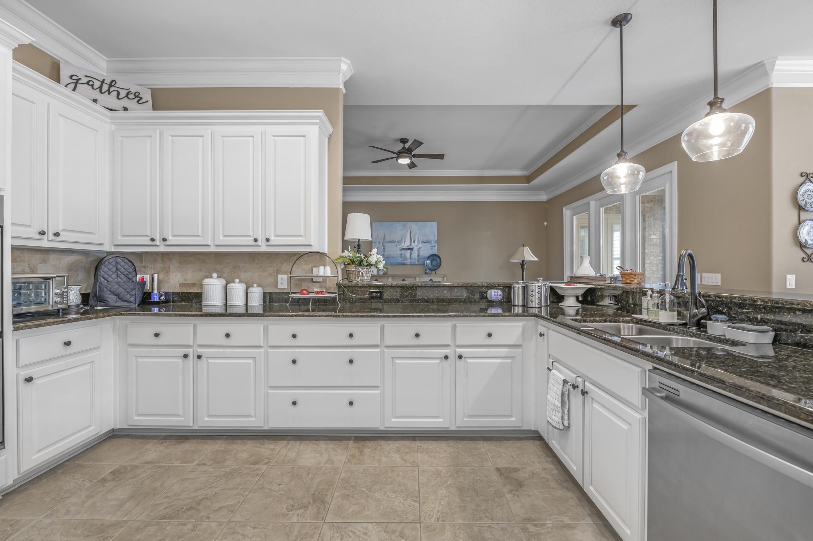 WOODLAWN HEIGHTS - Residential