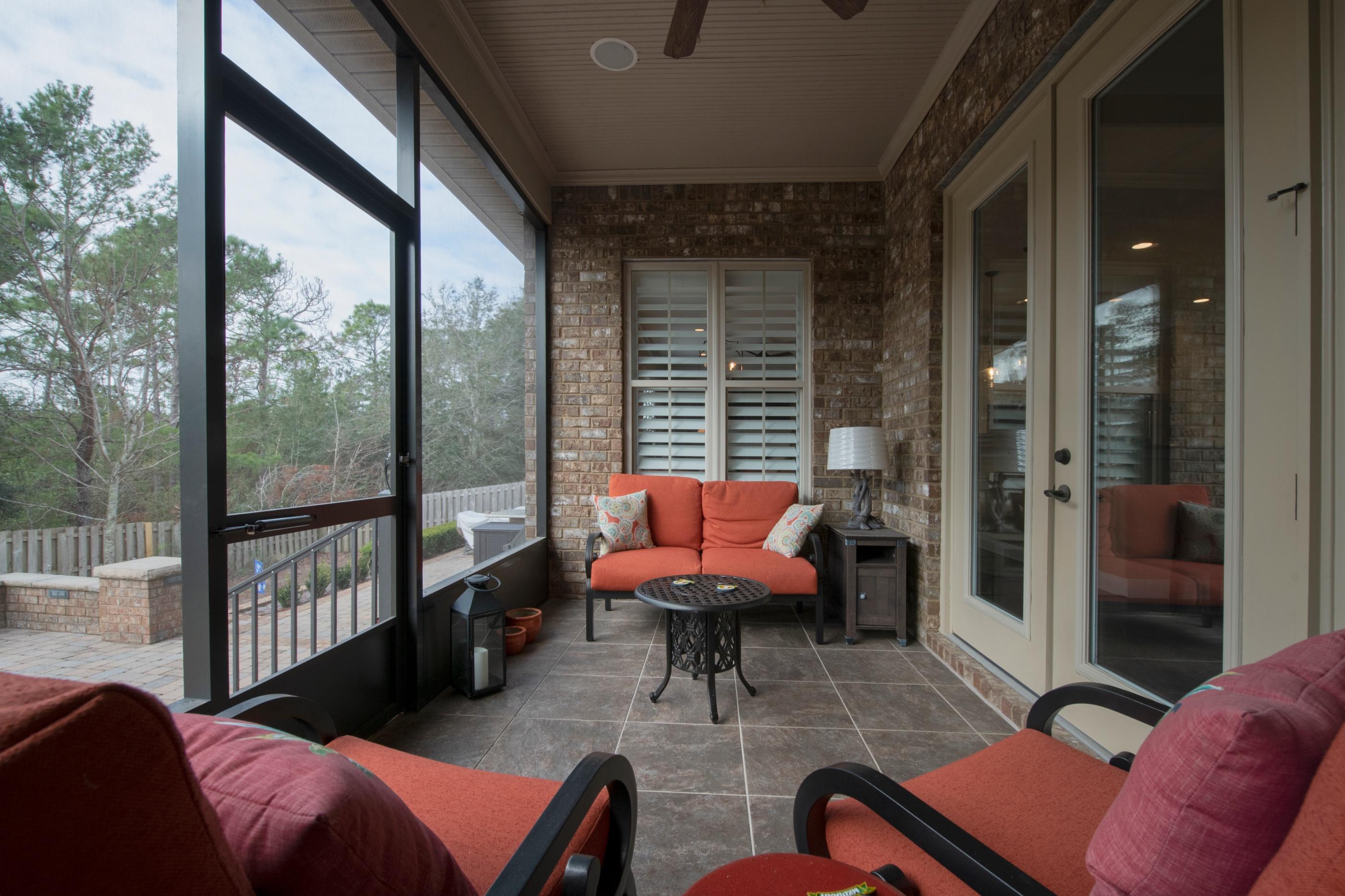 WOODLAWN HEIGHTS - Residential