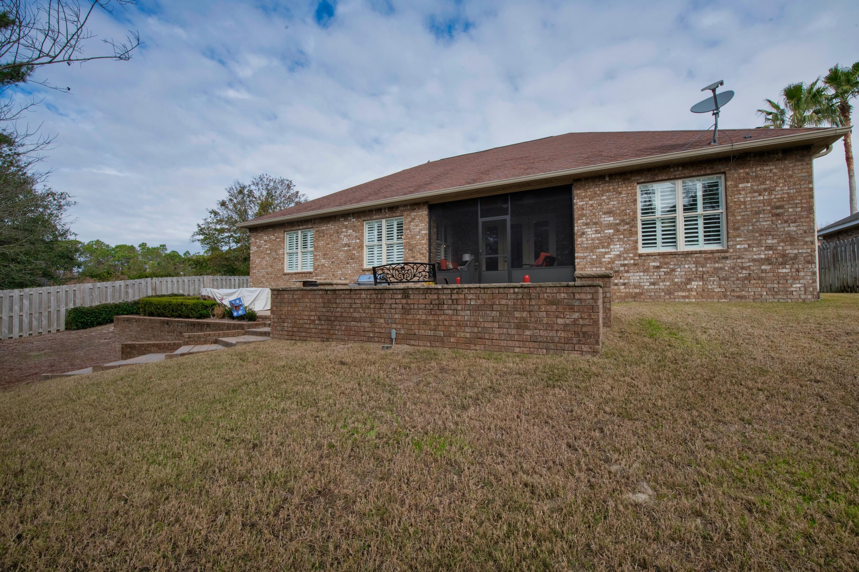 WOODLAWN HEIGHTS - Residential