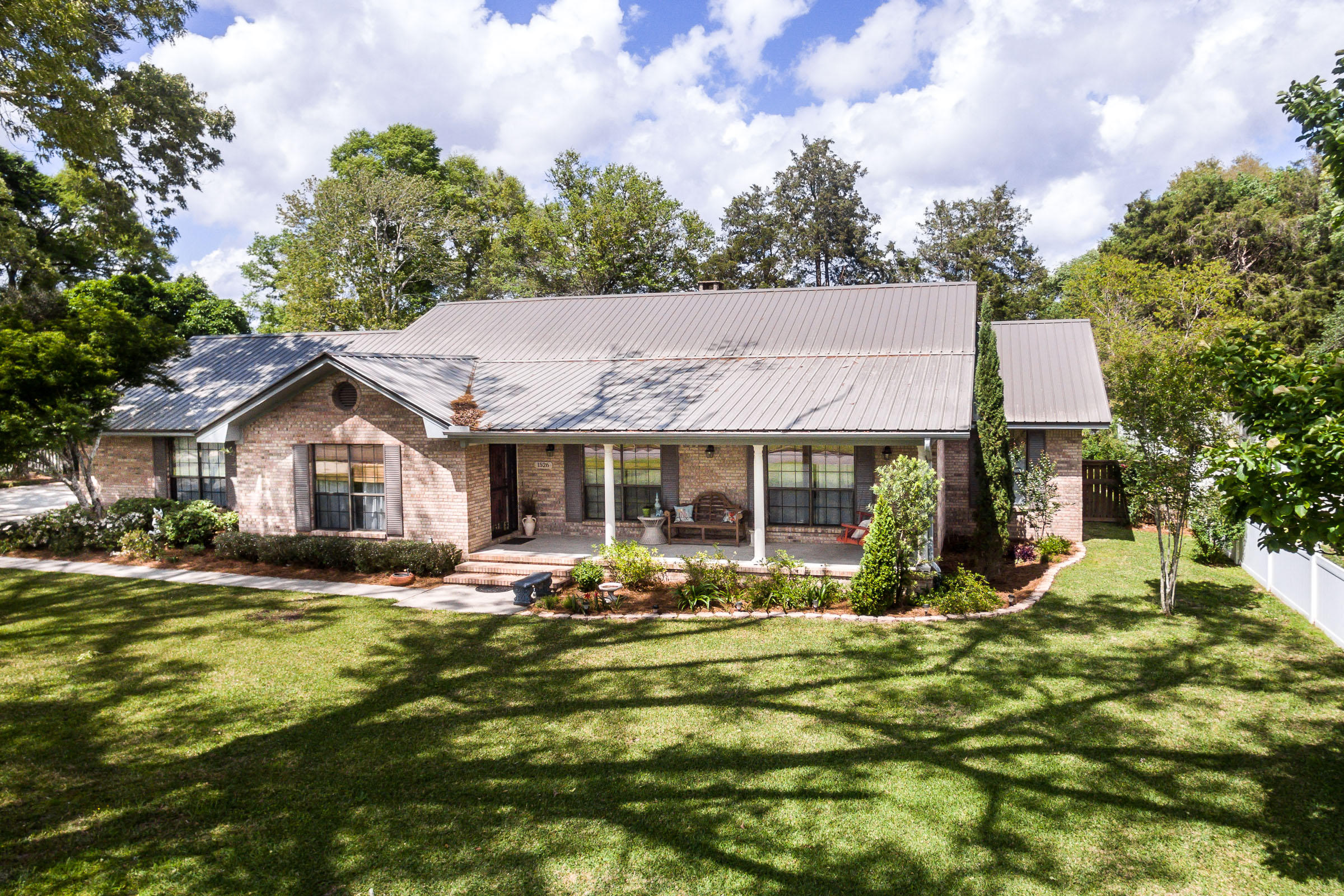 ADAMS POWELL - Residential