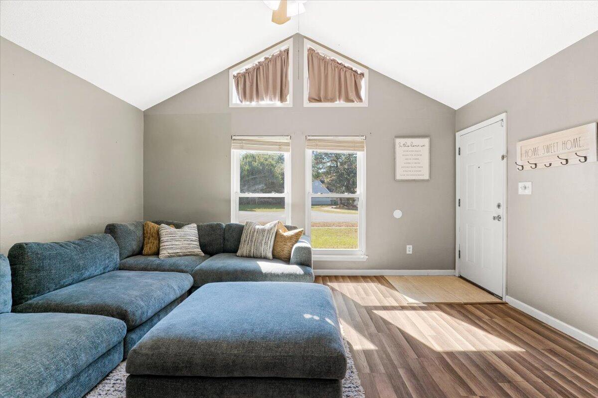 CIMARRON ESTATES - Residential