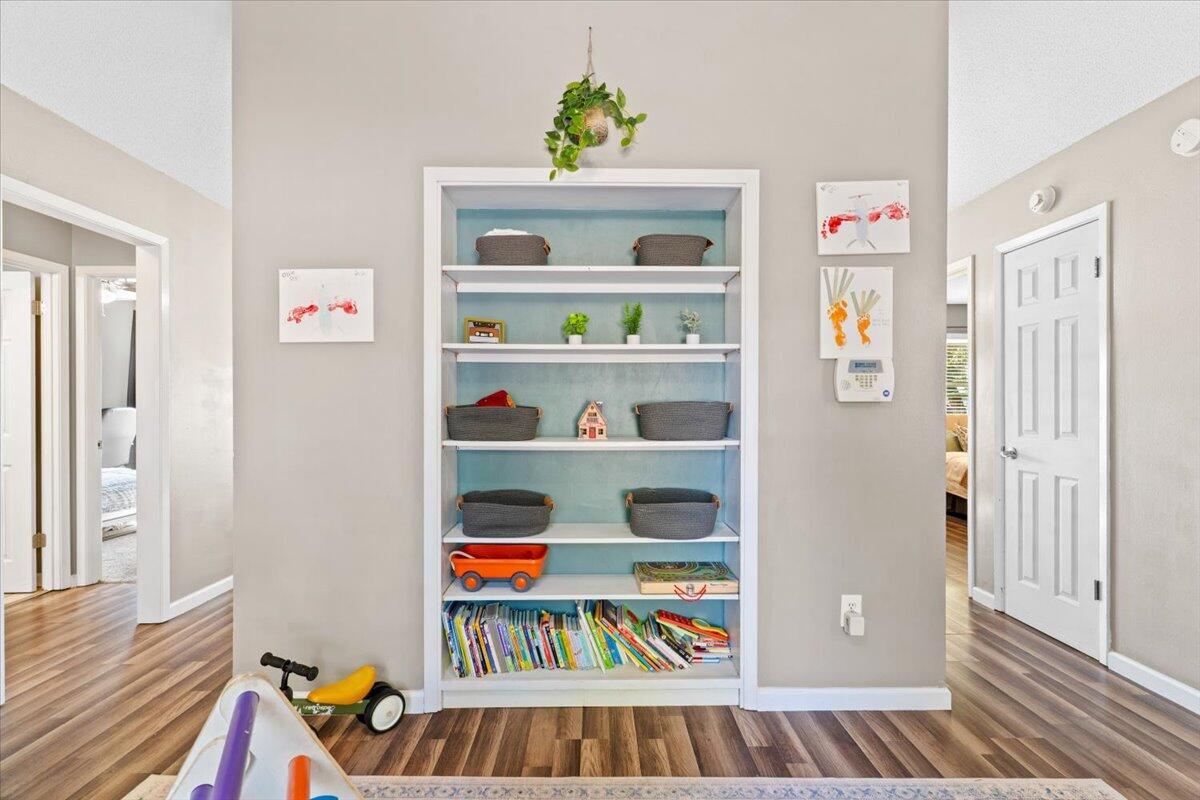 CIMARRON ESTATES - Residential