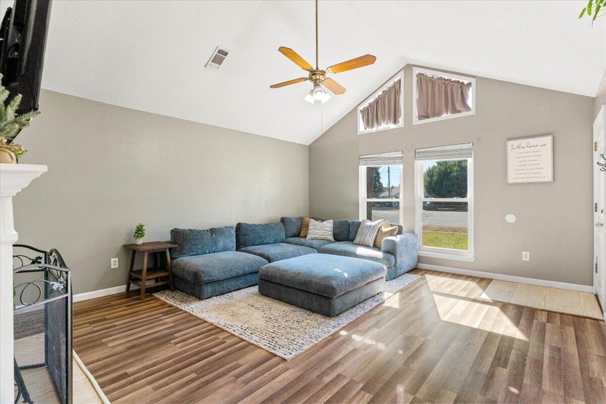 CIMARRON ESTATES - Residential